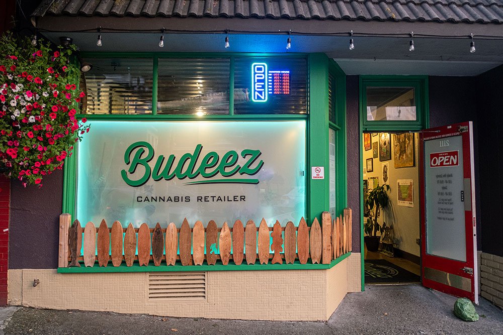 Budeez Bremerton Dispensary near me Best in Kitsap